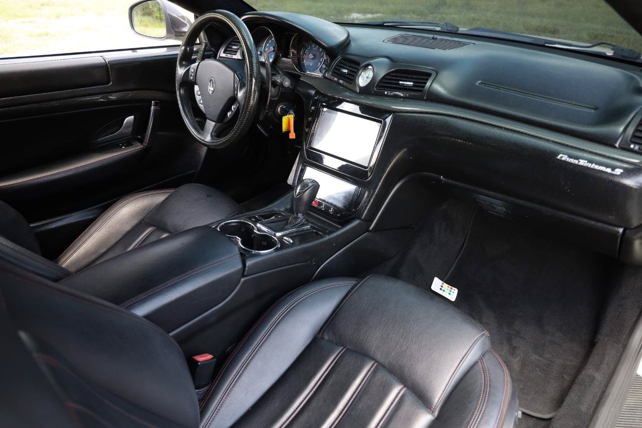 Used 2011 Maserati GranTurismo S RWD image 14