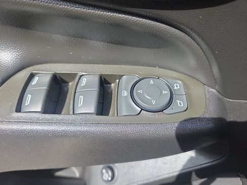 Used 2023 Chevrolet Equinox LT AWD/4WD image 17