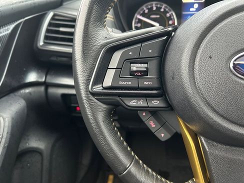 Used 2022 Subaru Crosstrek 2.5i Sport w/ Moonroof Package image 17