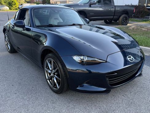 Used 2021 MAZDA MX-5 Miata RF Grand Touring RWD image 9