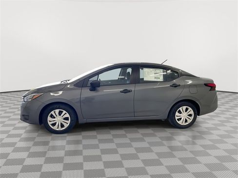 Certified 2025 Nissan Versa S w/ Trunk Package image 7