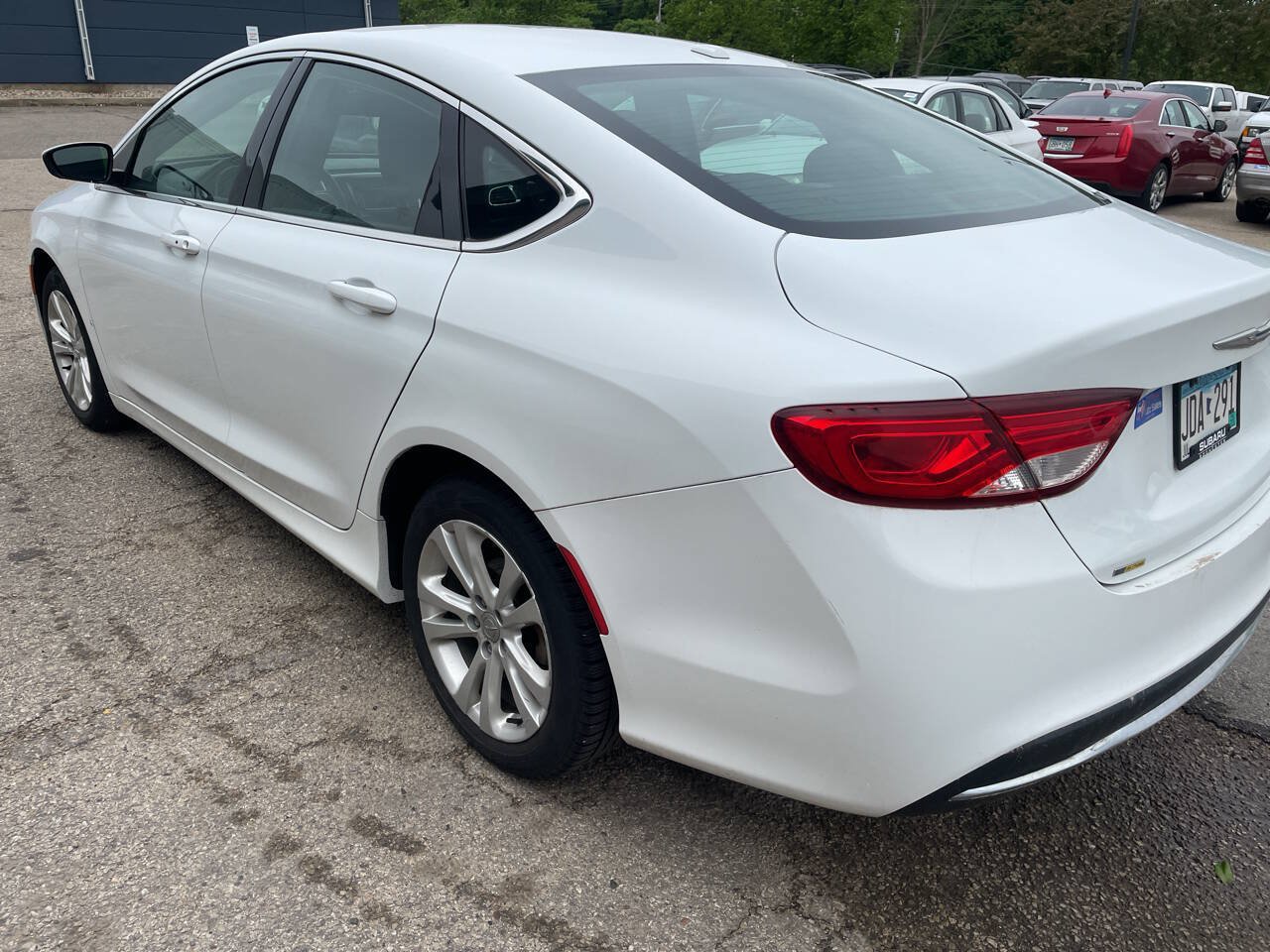Used 2015 Chrysler 200 Limited w/ Convenience Group FWD image 5