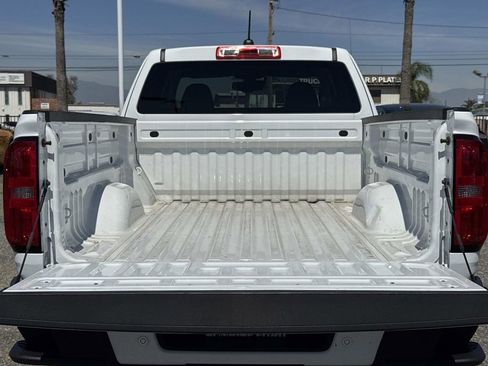 Used 2022 Chevrolet Colorado LT w/ Fleet Safety Package image 23