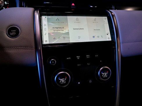 Used 2022 Land Rover Discovery Sport SE R-Dynamic image 40