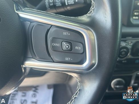 Certified 2021 Jeep Wrangler Unlimited Sahara AWD/4WD image 29