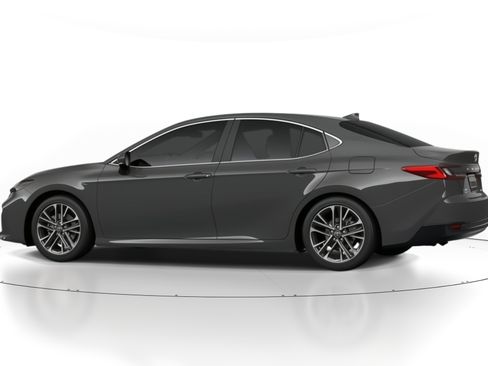 New 2026 Toyota Camry XLE image 5