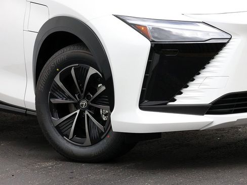 New 2026 Lexus RZ 350e 2WD image 3