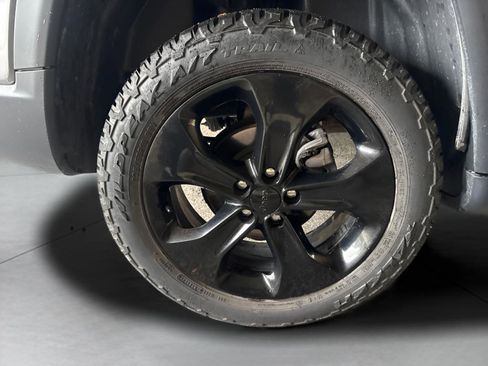 Used 2019 Jeep Compass Latitude AWD/4WD image 15