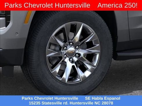 New 2026 Chevrolet Suburban Premier AWD/4WD image 9