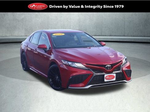 Used 2022 Toyota Camry XSE w/ Navigation Package AWD/4WD image 1