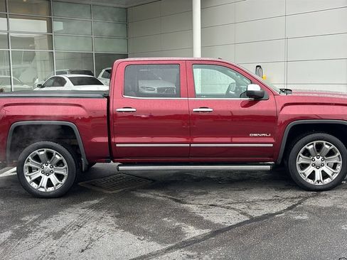 Used 2017 GMC Sierra 1500 Denali w/ Denali Ultimate Package AWD/4WD image 28