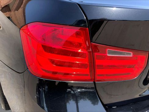 Used 2014 BMW 328i Sedan RWD image 28