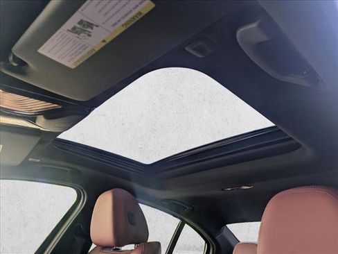 Used 2025 BMW 330i Sedan w/ Convenience Package image 18