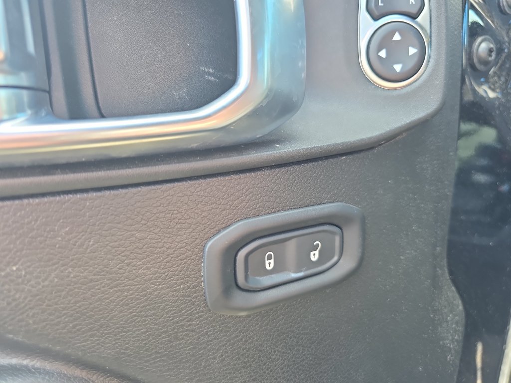 Used 2022 Jeep Gladiator Sport AWD/4WD image 20
