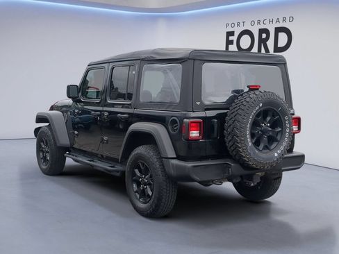 Used 2021 Jeep Wrangler Unlimited Sport AWD/4WD image 4