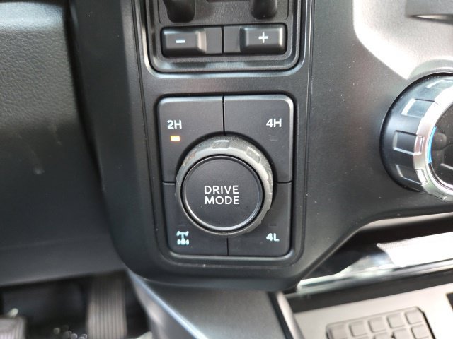 Used 2023 Ford F250 Lariat w/ Lariat Ultimate Package AWD/4WD image 18