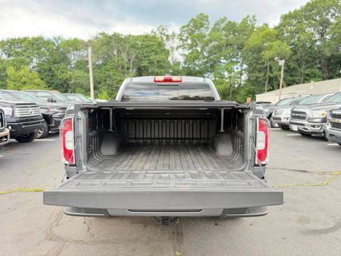 Used 2022 GMC Canyon AT4 w/ Driver Alert Package AWD/4WD image 9