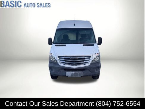 Used 2014 Freightliner Sprinter 2500 image 3