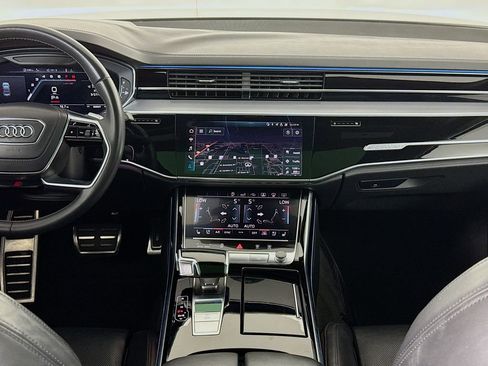 Used 2020 Audi S8 L image 14