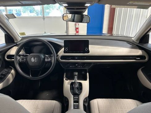 Certified 2024 Honda HR-V LX image 17