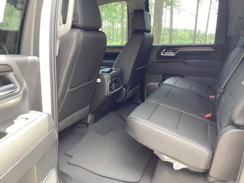 New 2025 GMC Sierra 2500 Denali w/ Max Trailering Package image 19