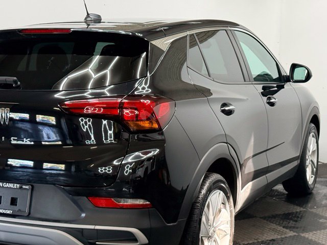 Used 2024 Buick Encore GX Preferred w/ Comfort Package FWD image 12