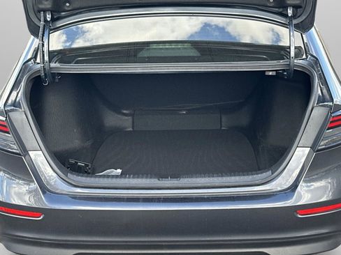 Certified 2023 Honda Accord LX image 30