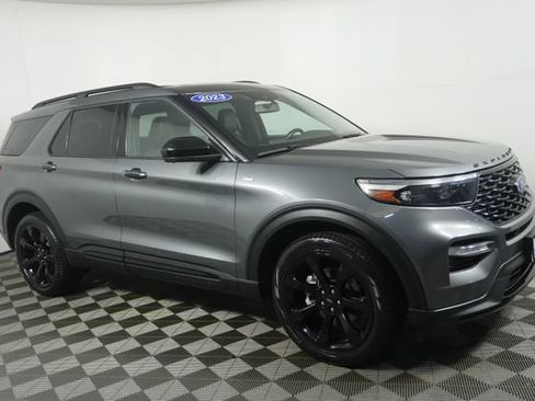 Certified 2023 Ford Explorer ST-Line w/ Class IV Trailer Tow Package AWD/4WD image 2