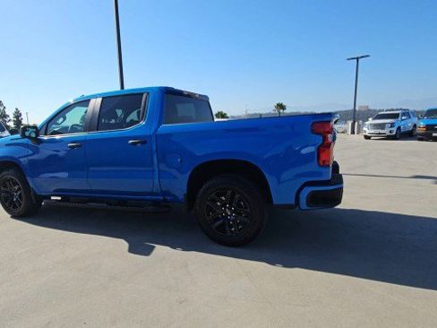 Used 2026 Chevrolet Silverado 1500 Custom w/ Turbomax Blackout Package RWD image 6