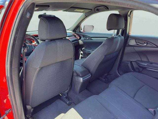 Used 2017 Honda Civic Sport image 41