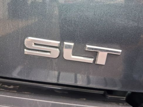 Used 2018 GMC Sierra 1500 SLT AWD/4WD image 12