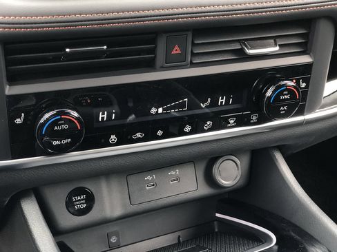 New 2026 Nissan Rogue Rock Creek image 30