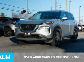 Used 2023 Nissan Rogue SV video 3