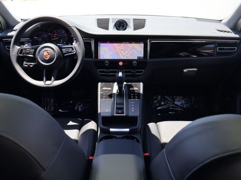 New 2026 Porsche Macan AWD/4WD image 20