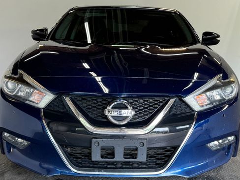 Used 2018 Nissan Maxima 3.5 SV image 2