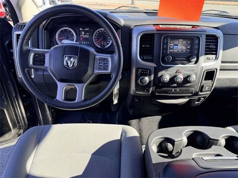 Used 2023 RAM 1500 Classic SLT image 17