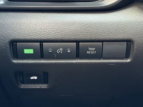 Used 2022 Nissan Sentra S image 14