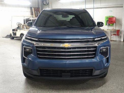 New 2026 Chevrolet Traverse LT image 2