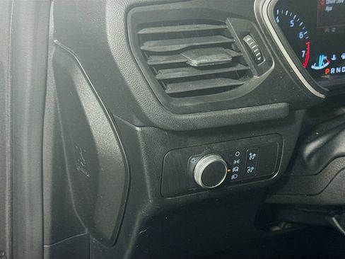 Used 2020 Ford Escape SE image 10