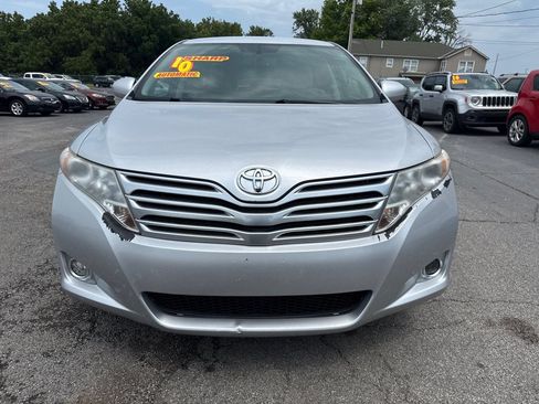 Used 2010 Toyota Venza FWD image 3