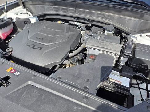 Used 2025 Kia Telluride S image 20