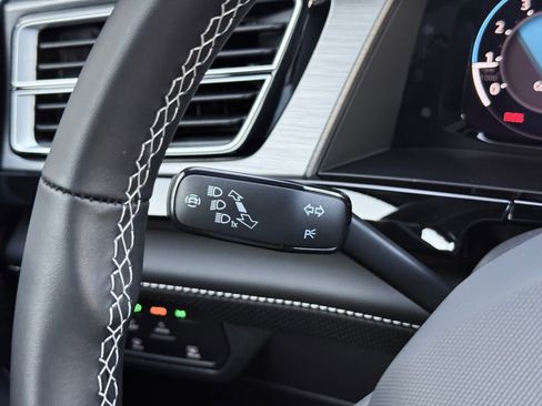 New 2026 Volkswagen Atlas Cross Sport SE FWD image 14