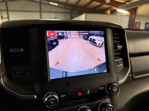 Used 2024 RAM 3500 Big Horn AWD/4WD image 17