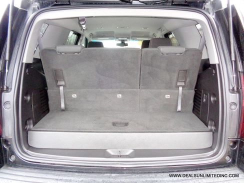 Used 2015 Chevrolet Tahoe LS image 19