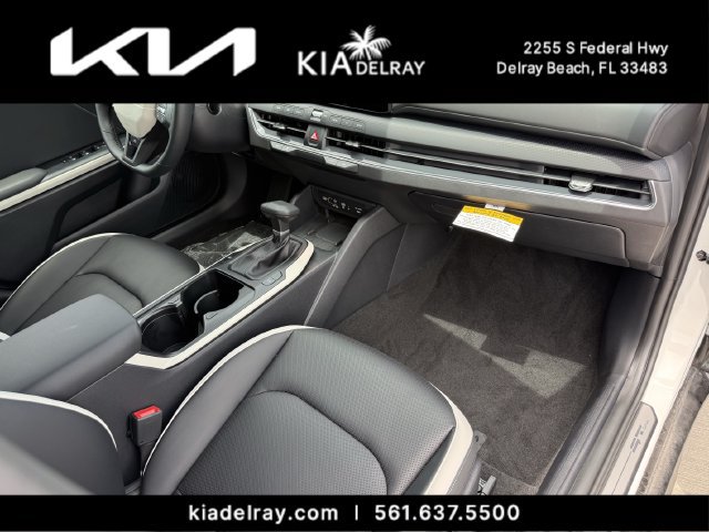 New 2026 Kia K4 GT-Line Turbo w/ GT-Line Premium Package FWD image 9