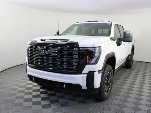 New 2026 GMC Sierra 2500 Denali Ultimate w/ Max Trailering Package AWD/4WD image 27