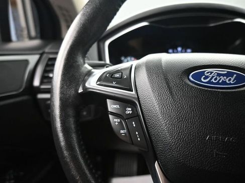 Used 2020 Ford Fusion Titanium image 14