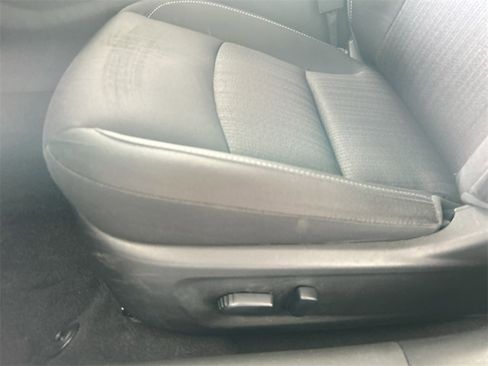 Used 2024 Nissan Altima 2.5 SV image 13