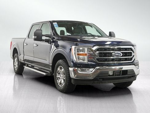 Used 2022 Ford F150 XLT w/ XTR Package AWD/4WD image 7