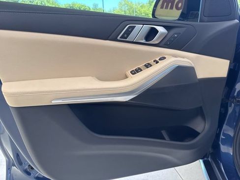 Used 2019 BMW X5 xDrive40i w/ Convenience Package AWD/4WD image 11